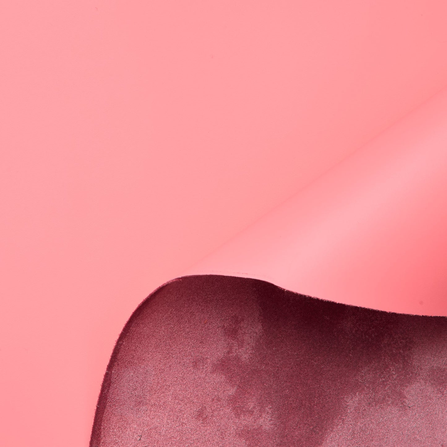 C24D00289 | Full Grain Satinated Vegetable Tanned Cow